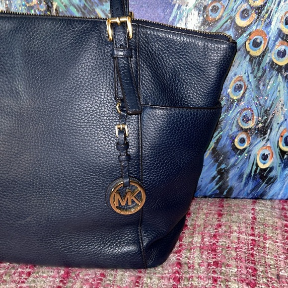 Michael Kors Navy Blue Jet Set Pebbled Leather Tote Bag - Picture 2 of 16